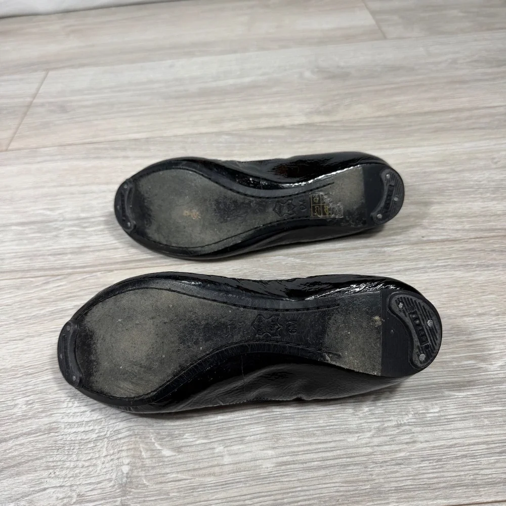 Tory Burch Caroline‎ Ballet Flats Black Patent Leather Gold Logo Size 6